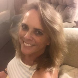 Meet your Posher, Brenda